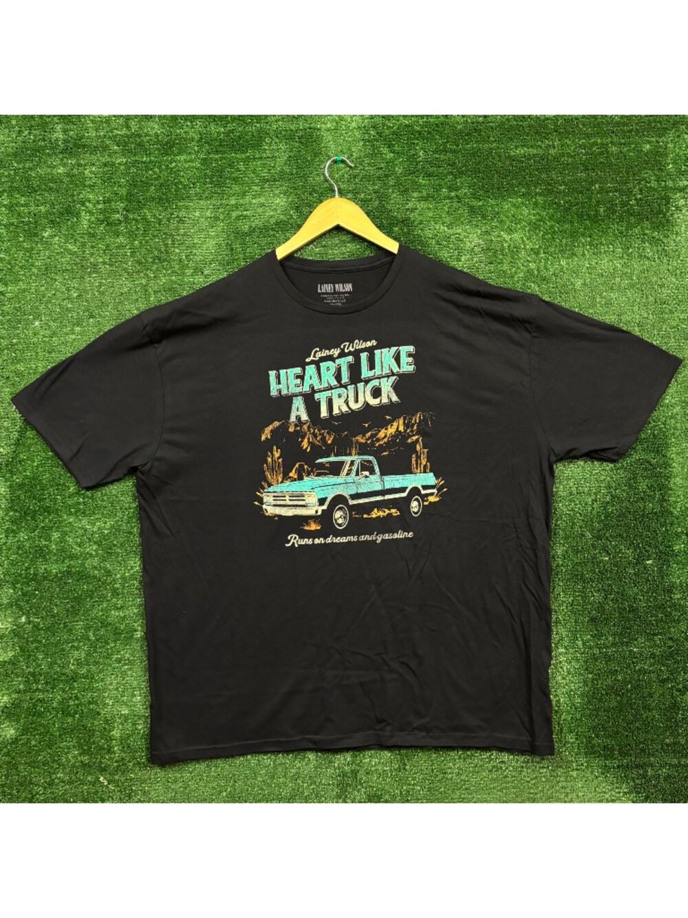 Lainey Wilson Heart Like A Truck Country T-Shirt Size 3X
